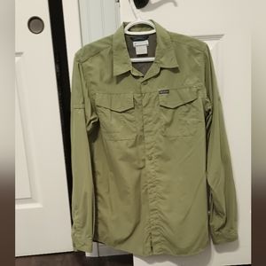 Columbia hiking shirt